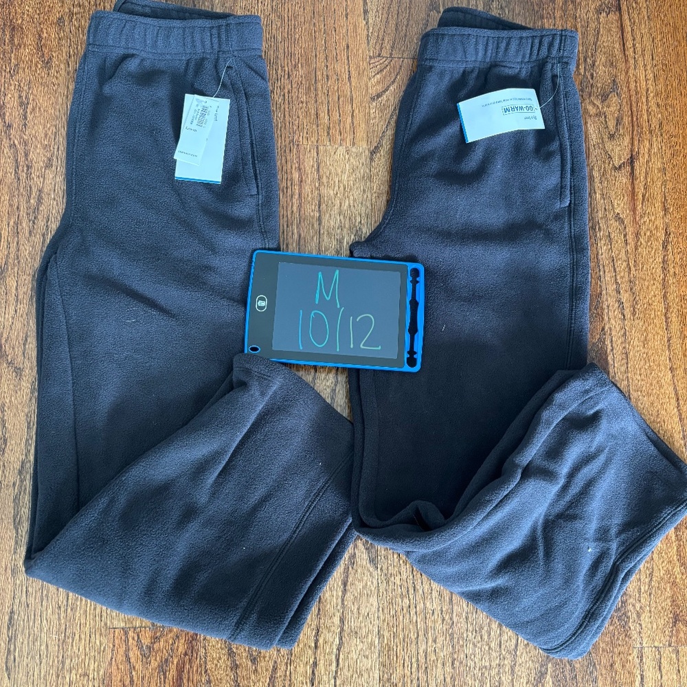NWT Boys Old Navy Fleece Pants Size 10/12 Medium
